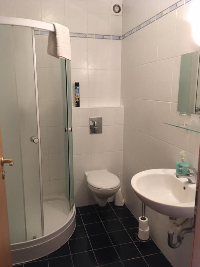 Hotel Főtér Panzió à Baja Extérieur photo