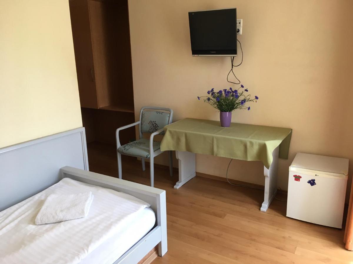 Hotel Főtér Panzió à Baja Extérieur photo