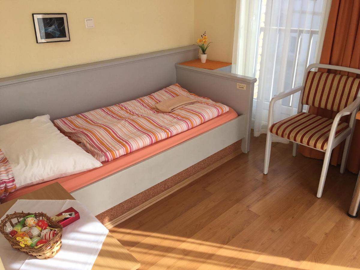 Hotel Főtér Panzió à Baja Extérieur photo